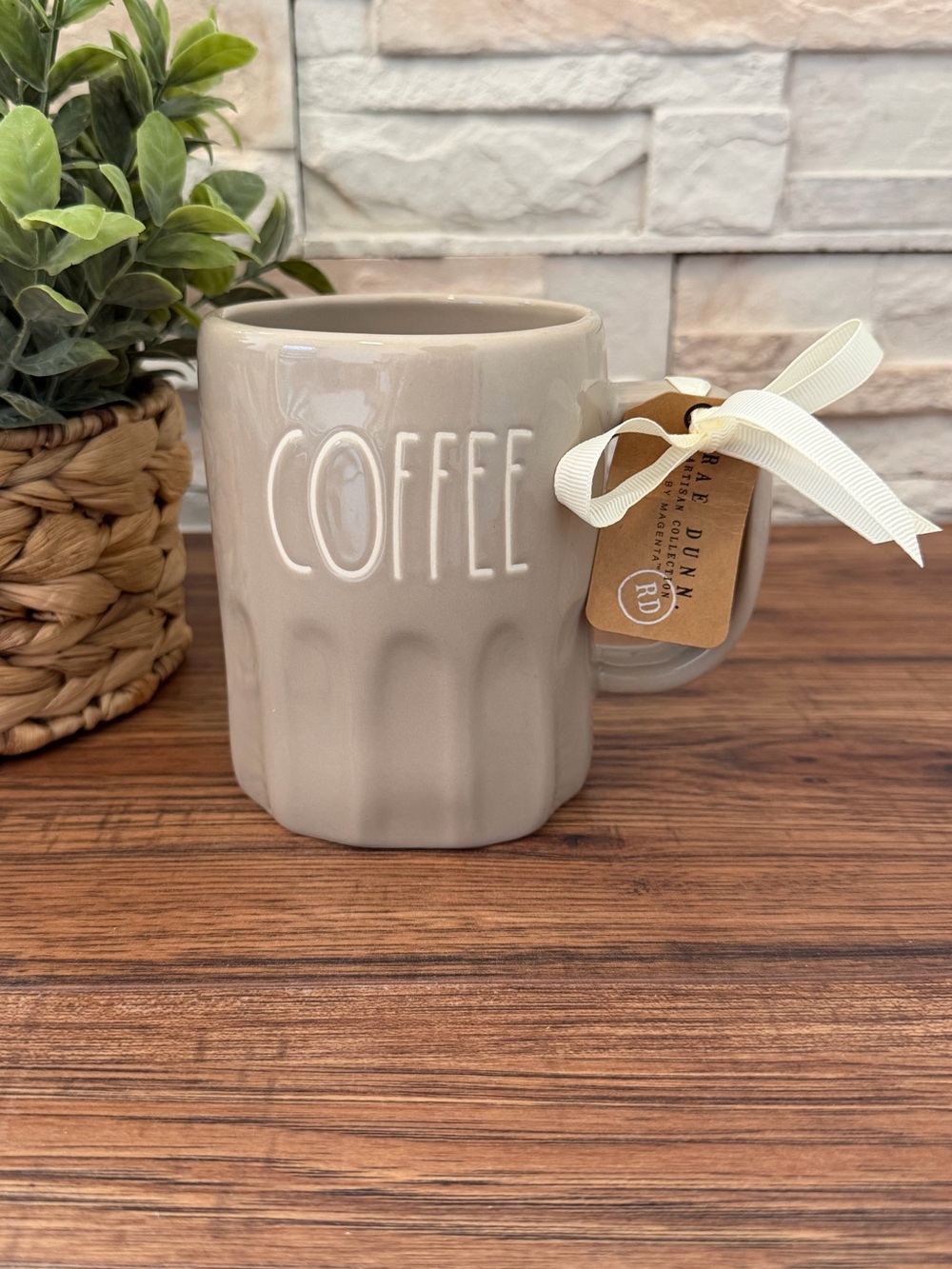🆕 Rae Dunn “COFFEE” Ceramic Mug!